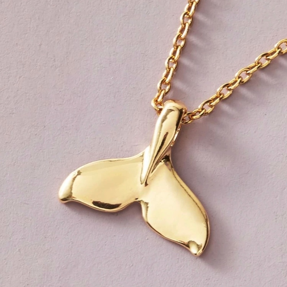 3/$30 🐋 Fish Tale Pendant Necklace - Picture 2 of 3